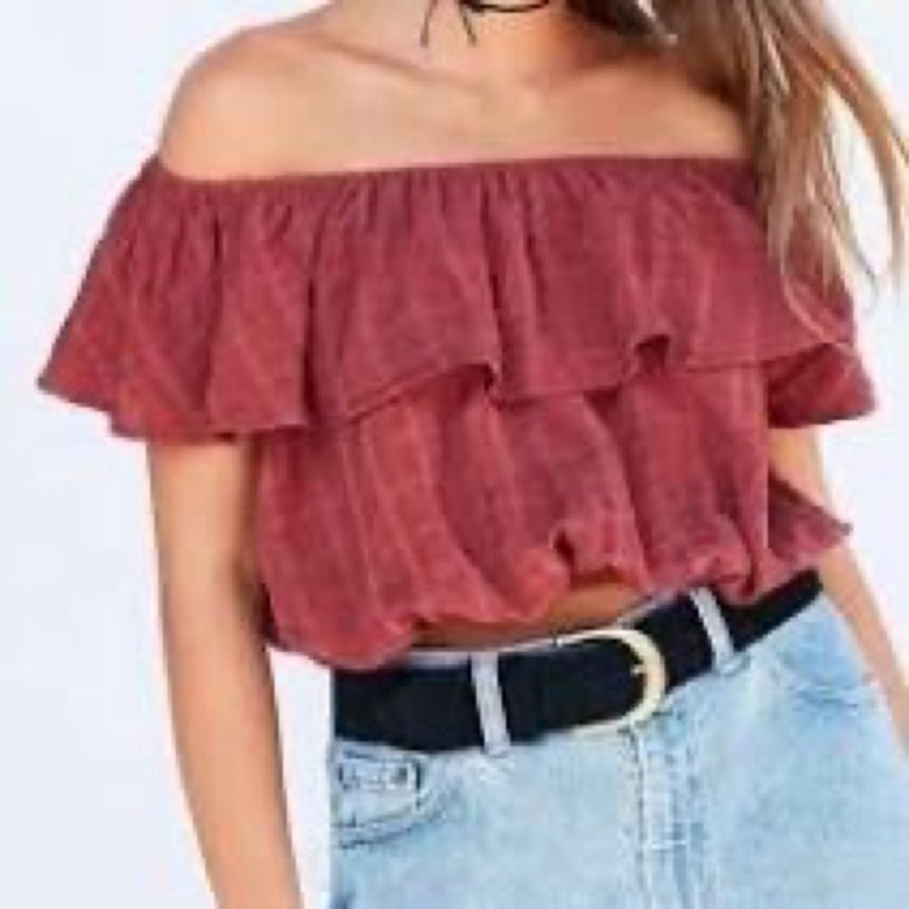 Urban Outfitters Kimchi Blue Maroon Plaid Ruffle Off Shoulder Crop Top Size XS - Picture 1 of 11